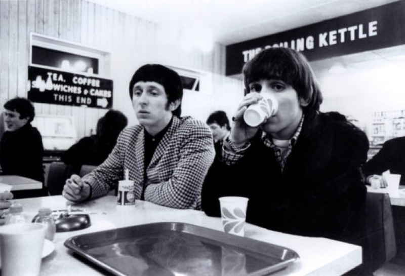 john entwistle and keith moon at breakfast